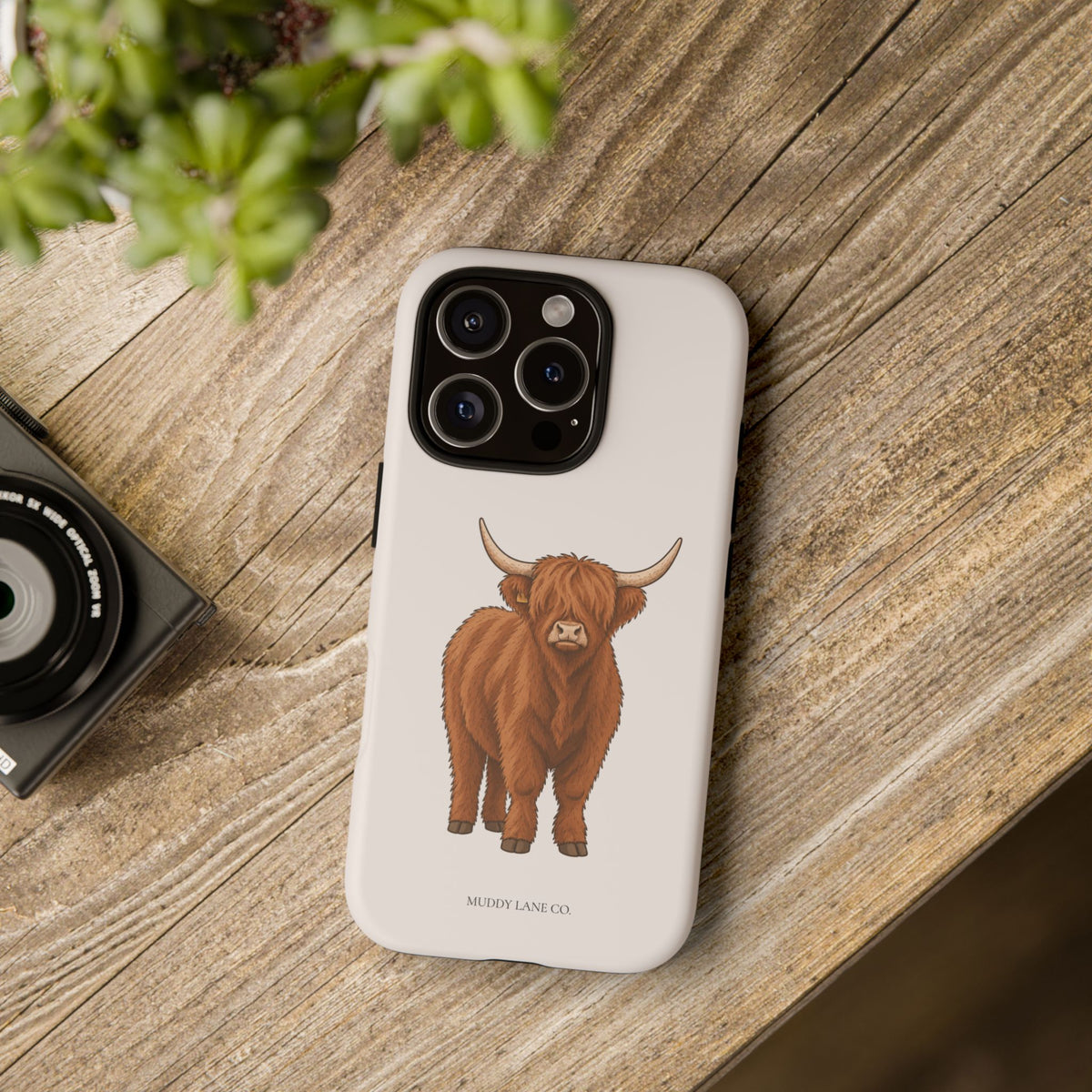 Highland Cow Tough Phone Case in Warm Cream Matte