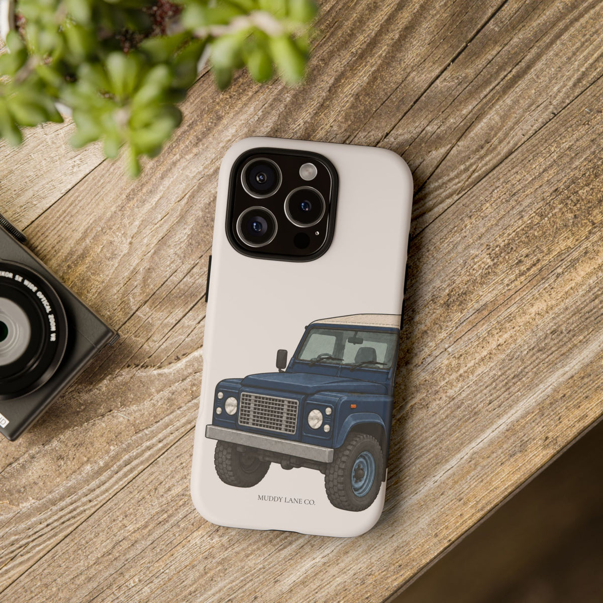 Blue Classic 4x4 Close-Up Tough Phone Case in Warm Cream Matte